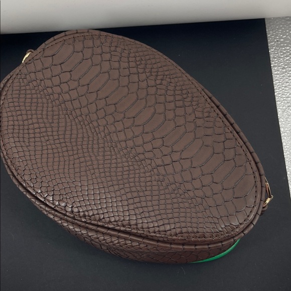 Avocado Mini Shoulder Bag - Picture 3 of 7